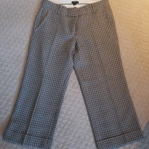 Wool cropped pants